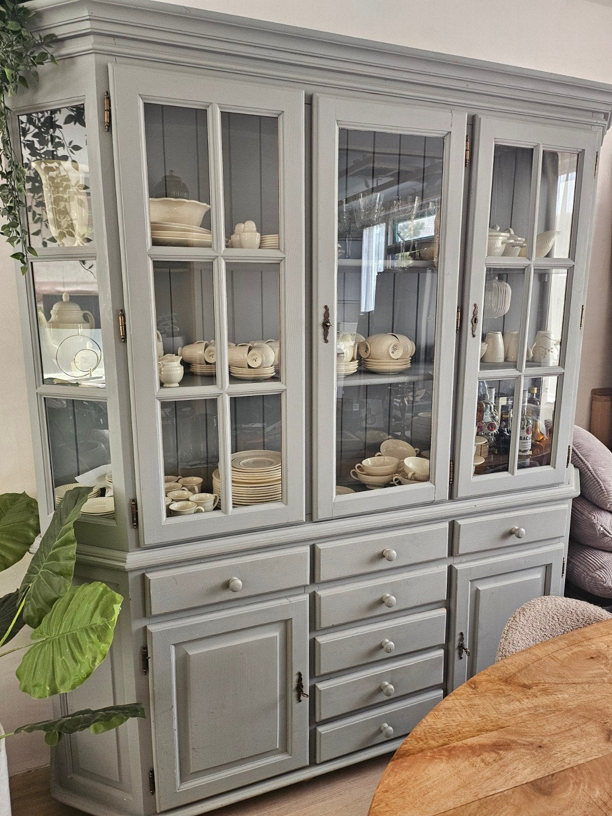Buffetkast met vitrine en lades - Grijs, Ophalen, Gebruikt, Met deur(en), 150 tot 200 cm
