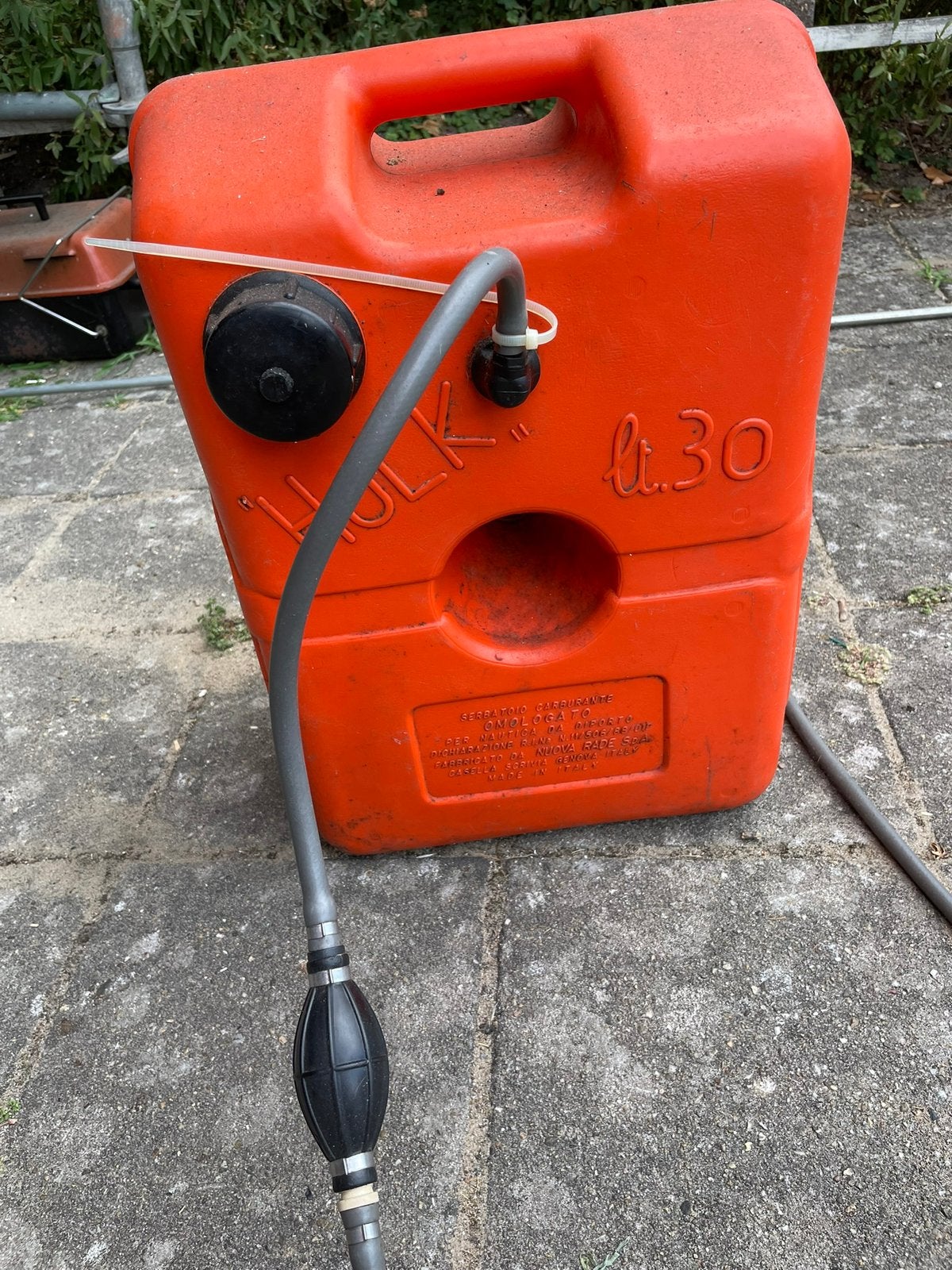 Bezine 30l tankje bootje, Ophalen, Zo goed als nieuw, Motor en Techniek, Motorboot