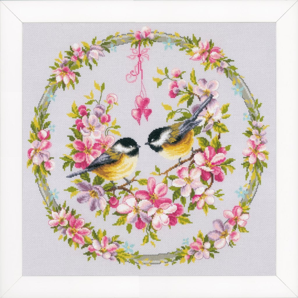borduurpakket a la marjolein bastin, mezen in bloemenkrans, Hobby en Vrije tijd, Borduren en Borduurmachines, Verzenden, Nieuw