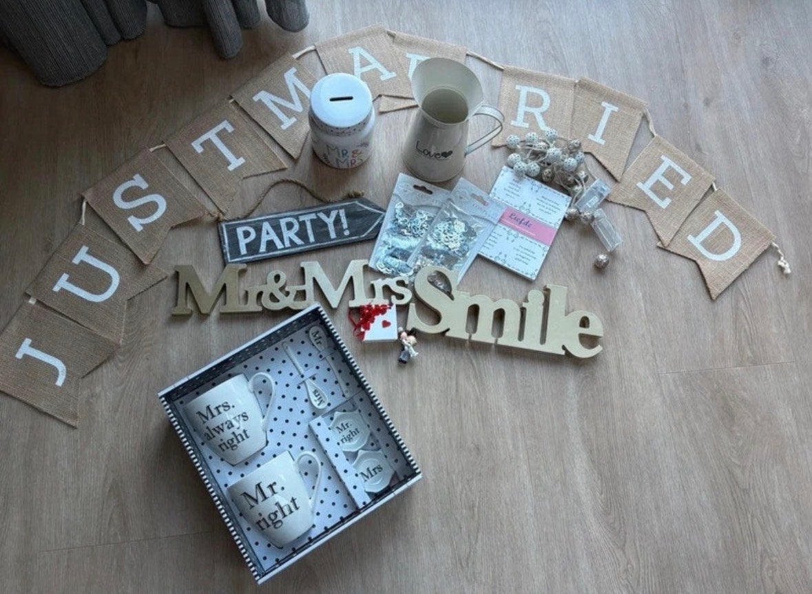 Bruiloft decoratie en accessoires set, Ophalen of Verzenden, Zo goed als nieuw, Versiering, Geboorte of Huwelijk