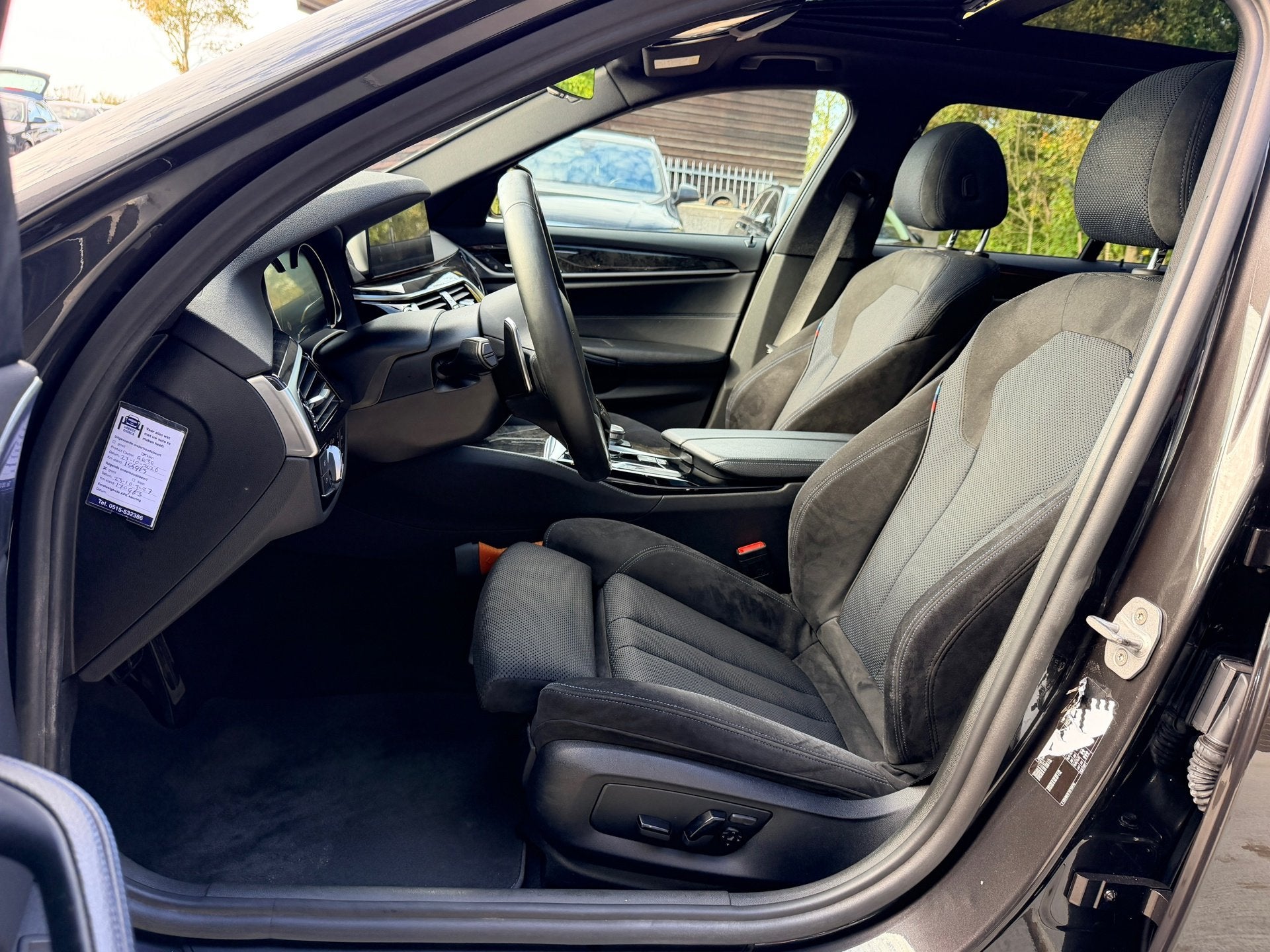 BMW 5-serie Touring 530i High Executive | Alcantara | Pano |, Auto's, Automaat, 1998 cc, Achterwielaandrijving, Gebruikt