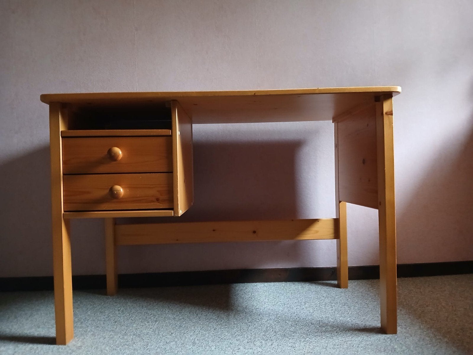 Bureau, Ophalen, 105 cm, Gebruikt, Hout