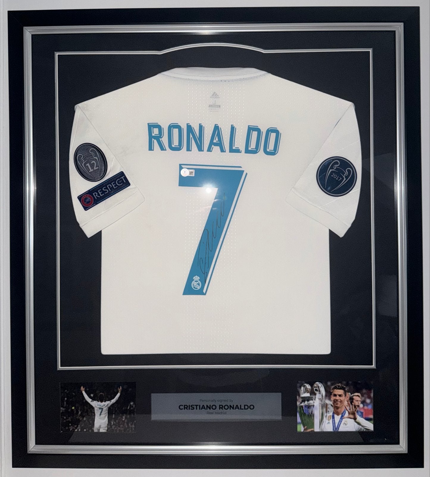 Gesigneerd Ronaldo shirt Real Madrid ingelijst + COA, Ophalen of Verzenden, Zo goed als nieuw, Buitenlandse clubs, Shirt