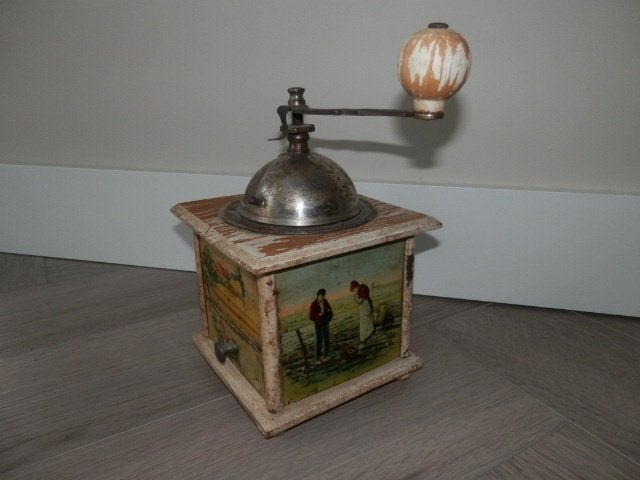 Oude nostalgische koffiemolens, mooi voor in de keuken, Ophalen of Verzenden, Gebruikt