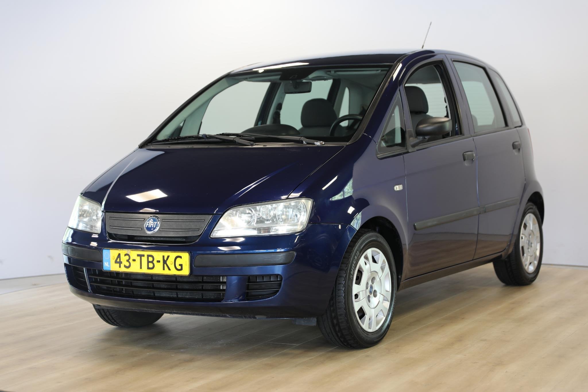 Fiat Idea 1.4-8V Actual Plus | Airco | Trekhaak | NL Auto, Voorwielaandrijving, Elektrische ramen, Stof, Gebruikt