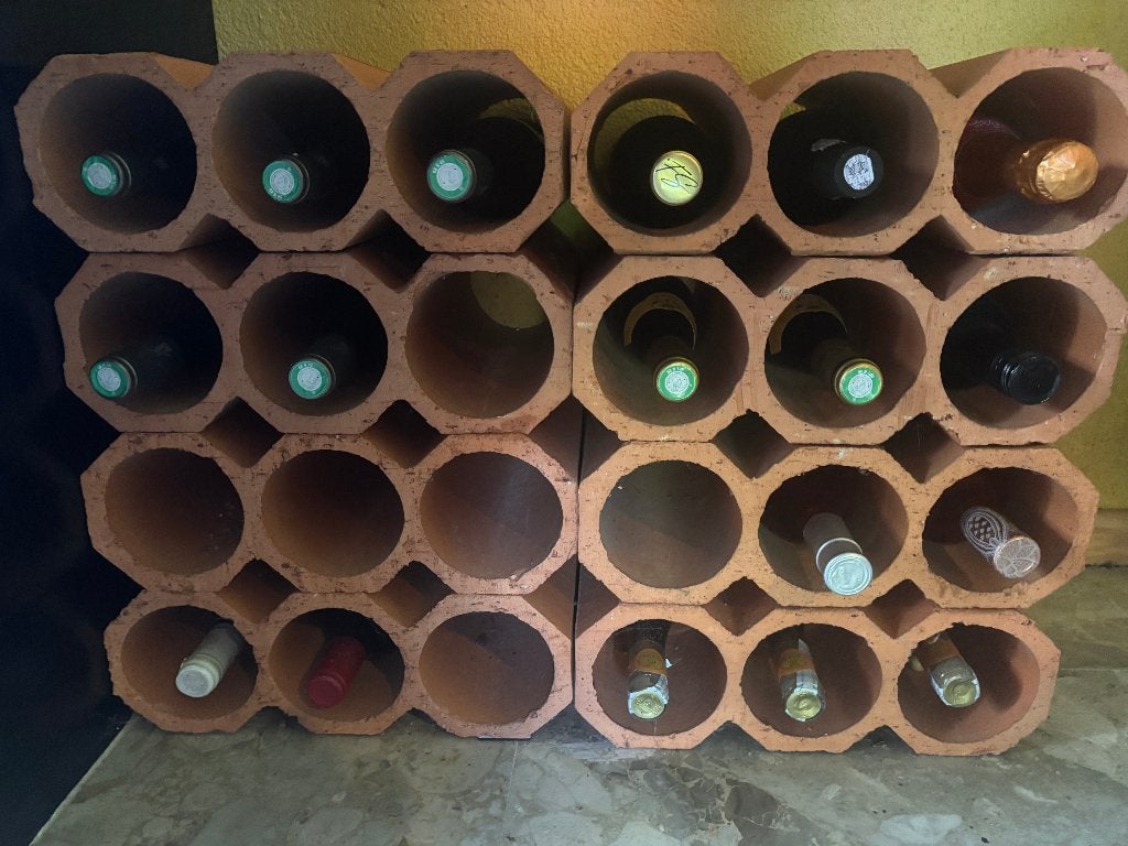 Terracotta wijnrekken - 8 rekken - 3 flessen wijn per rek, Ophalen, Overige materialen, Gebruikt, 15 tot 25 flessen