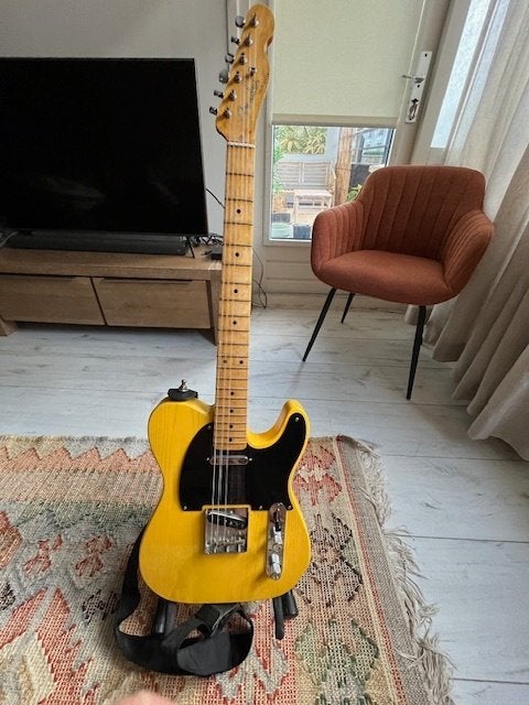 Fender Telecaster Butterscotch/Stratocaster Road Worn Japan, Ophalen of Verzenden, Zo goed als nieuw, Solid body, Fender