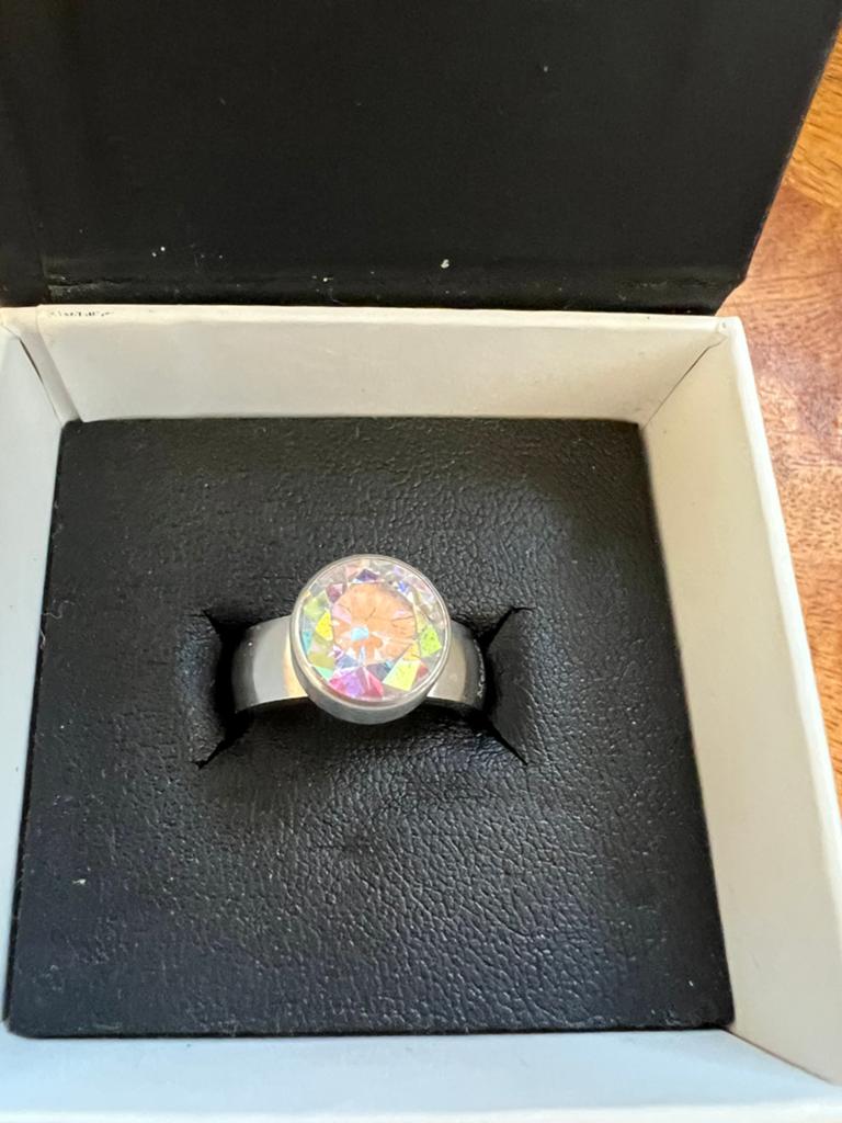 MelanO ring 17 cm, Sieraden, Tassen en Uiterlijk, Ringen, Ophalen of Verzenden, Zo goed als nieuw, 17 tot 18, Dame
