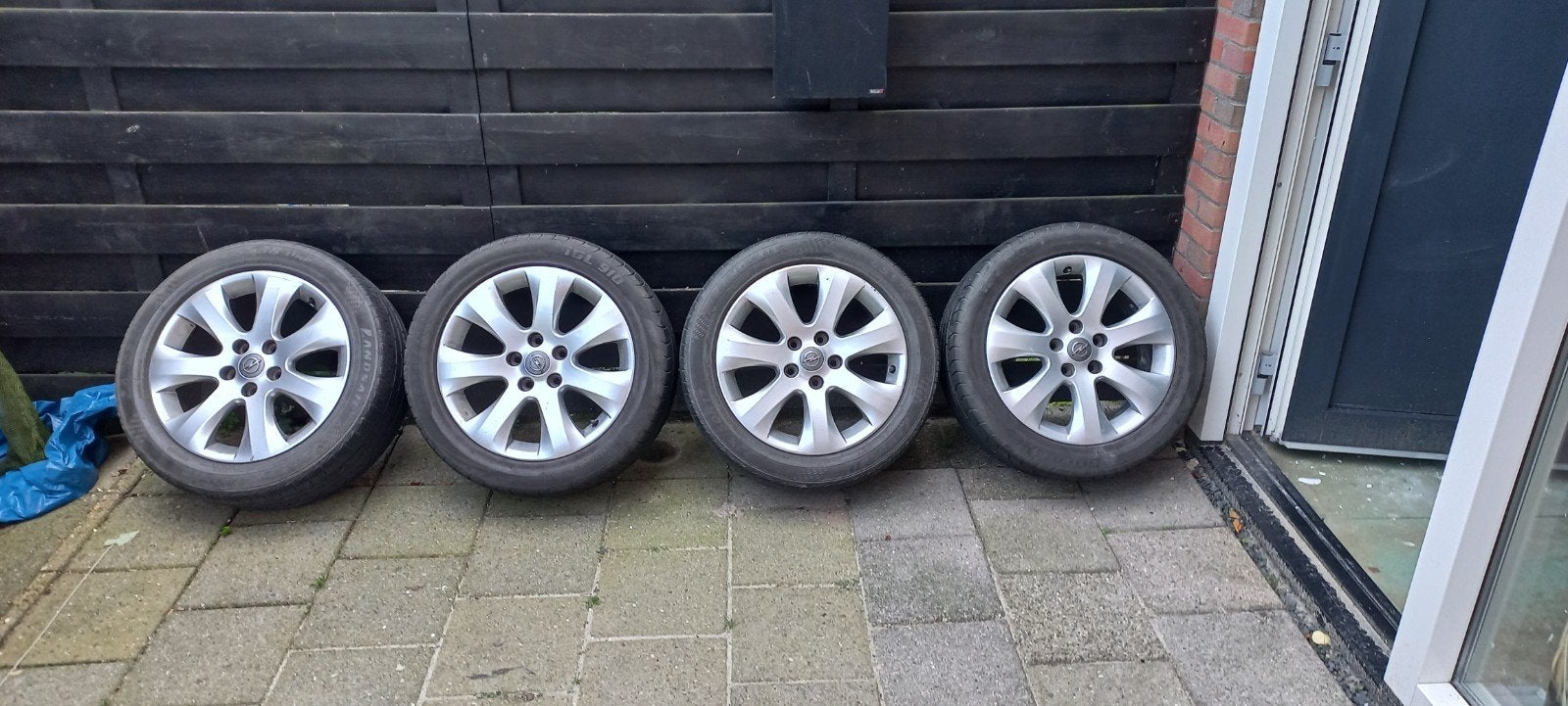 5 x 115 Originele Opel Velgen, Ophalen
