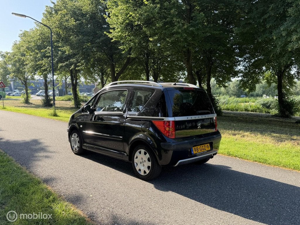 Peugeot 1007 1.6-16V Sporty*AUTOMAAT*NEW APK 6/27*AIRCO*NAP, Auto's, Gebruikt, Zwart, 4 cilinders, 4 stoelen