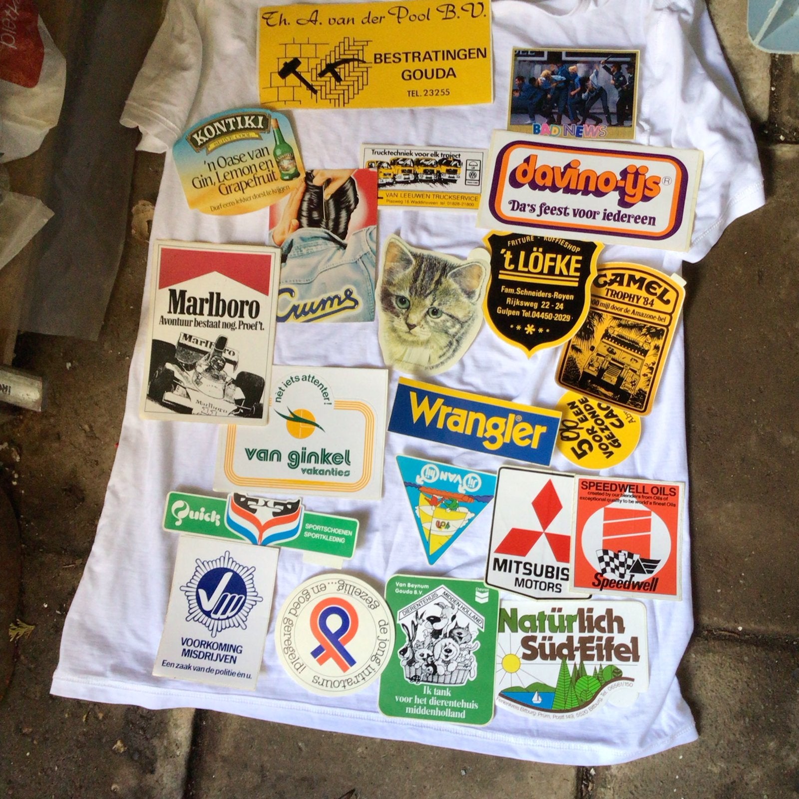 Vintage Sticker Collectie - Diverse Merken en Thema's ophale, Ophalen of Verzenden, Gebruikt, Overige typen
