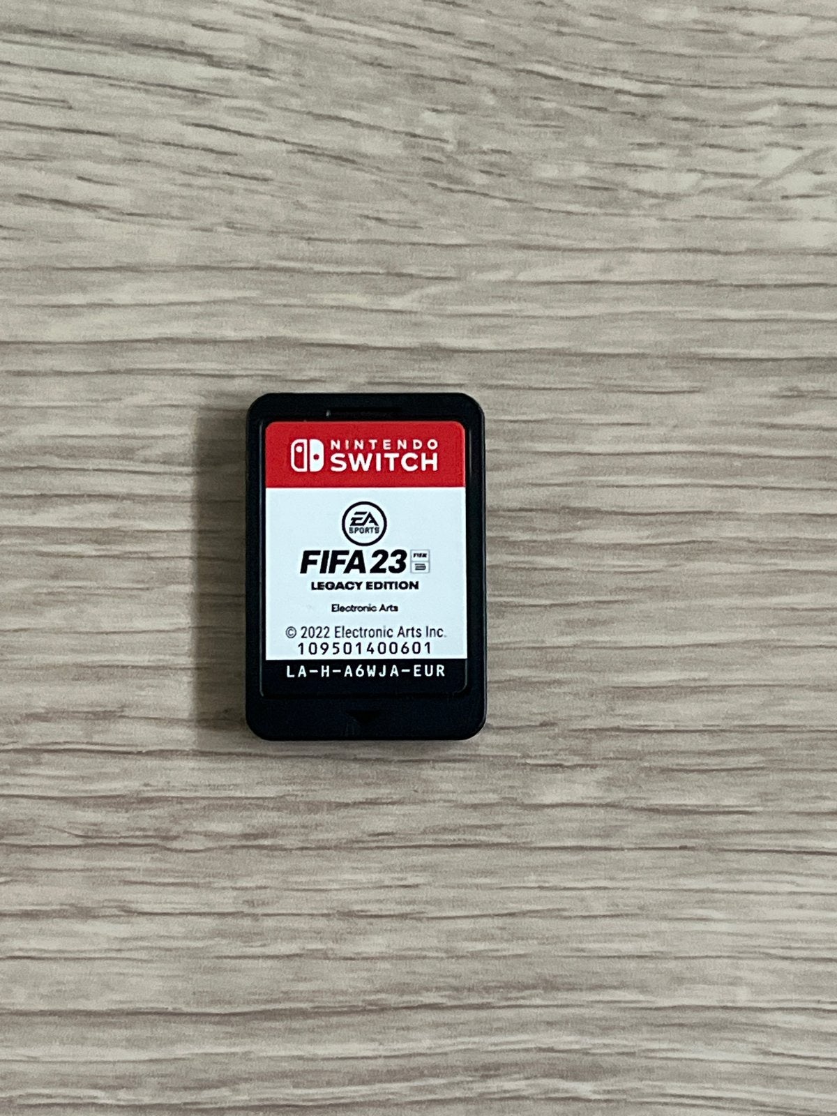 FIFA 23 Legacy Edition - Nintendo Switch, Spelcomputers en Games, Eén computer, Ophalen of Verzenden, Zo goed als nieuw, Sport