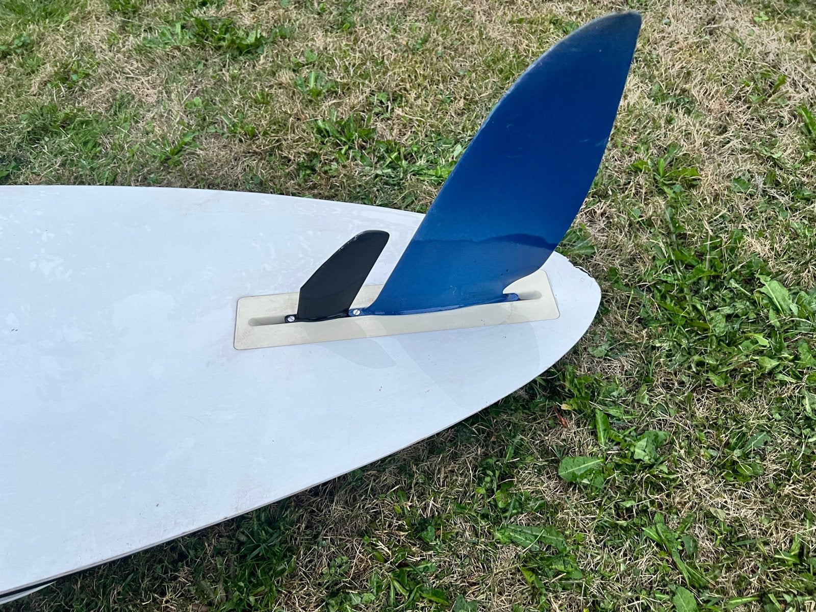 Foto 6 van Mistral LCS Carbon surfplank met 2x zeil