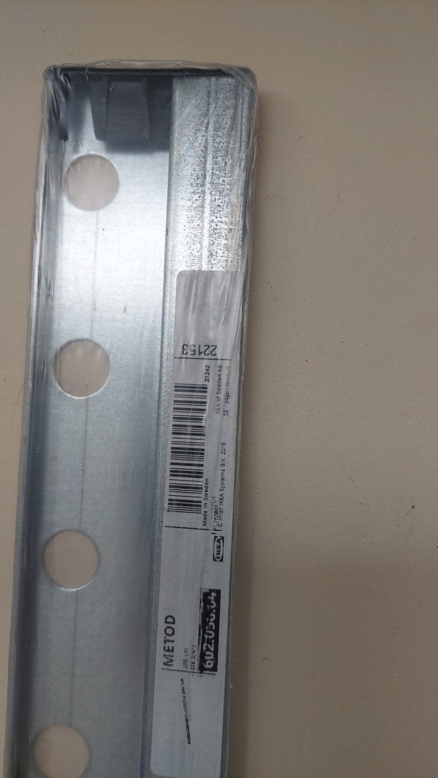 IKEA METOD ophangrail 200 cm, Ophalen, Nieuw, 25 tot 50 cm, Minder dan 100 cm