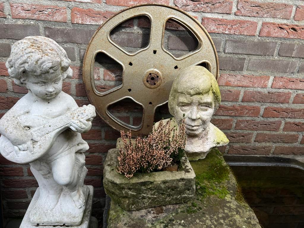 OUDE GROTE FILMSPOEL UIT BIOSCOOP, Ophalen