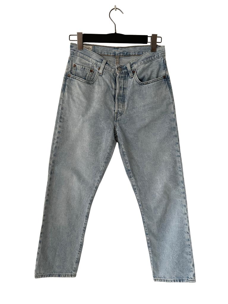 Levi's spijkerbroek 26 (501), Blauw, Ophalen of Verzenden, Zo goed als nieuw, W27 (confectie 34) of kleiner
