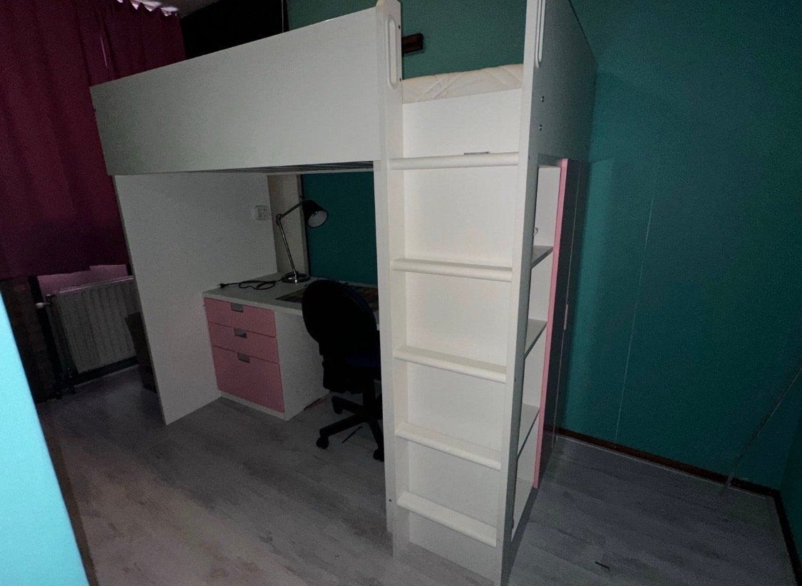 Hoogslaper met bureau en kast - Wit/Roze, Huis en Inrichting, Slaapkamer | Stapelbedden en Hoogslapers, Ophalen, Gebruikt, Eenpersoons