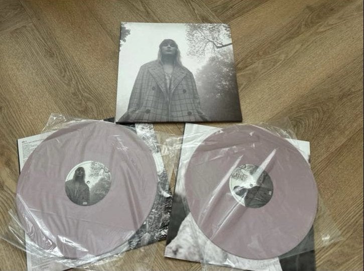 Taylor Swift - Folklore Clandestine Meetings marbled, Cd's en Dvd's, Pop, Colored vinyl, Ophalen of Verzenden, Zo goed als nieuw