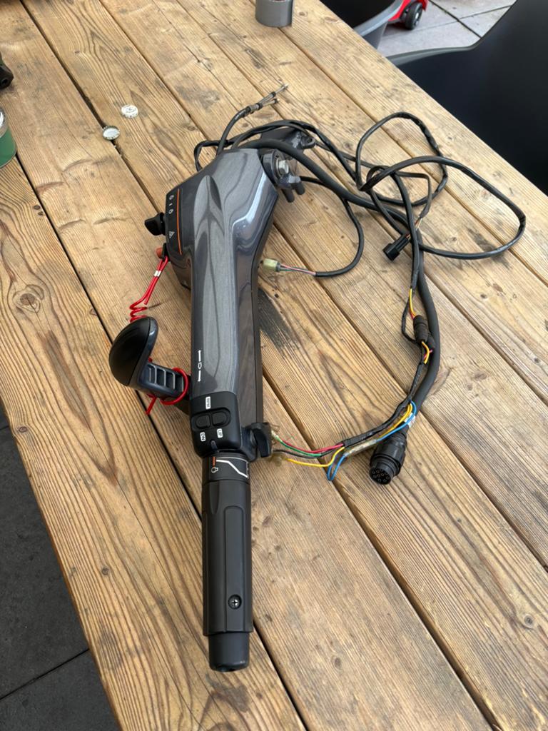 Gashendel YAMAHA F40, Watersport en Boten, Bootonderdelen, Ophalen, Zo goed als nieuw