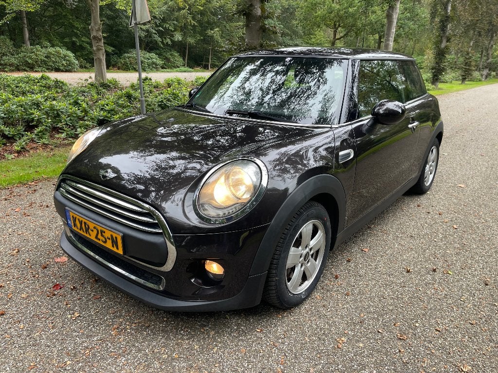 Mini One 1.2 / 102Pk / Clima / Wired pakket / Top !!, Auto's, Voorwielaandrijving, Stof, Euro 6, Bruin