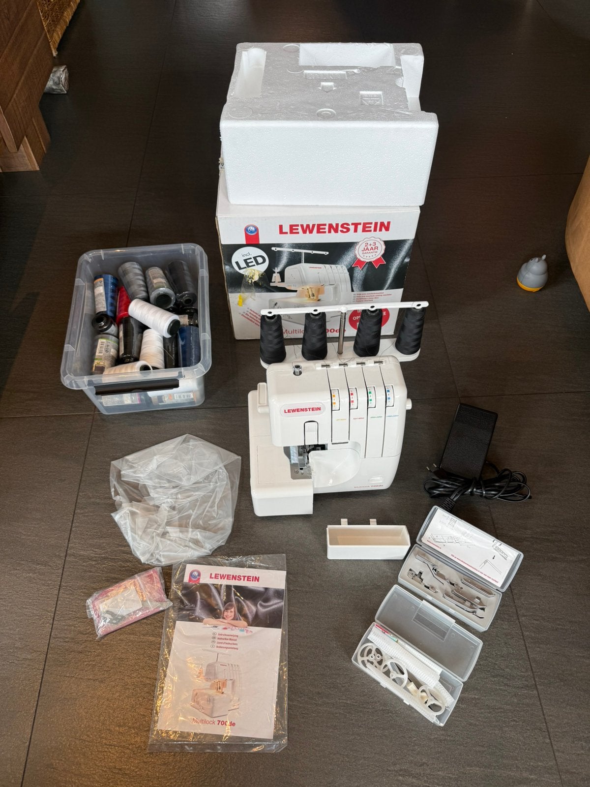 Lewenstein Multilock 700DE **NIEUW IN DOOS**, Ophalen of Verzenden, Nieuw, Lockmachine, Lewenstein