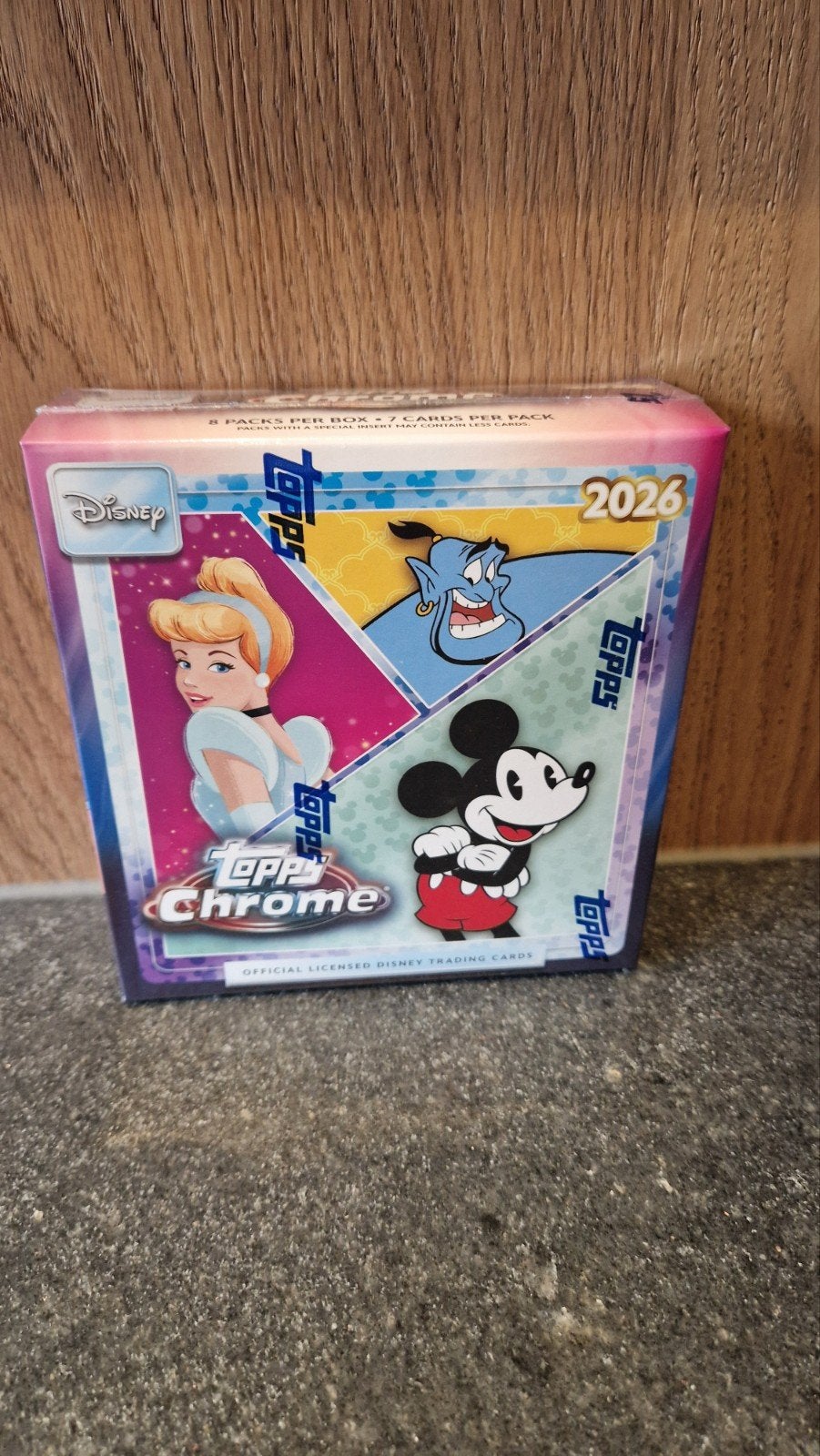 Topps Chrome Disney 2026 Mega Box Nieuw en Sealed, Ophalen of Verzenden, Nieuw, Boosterbox