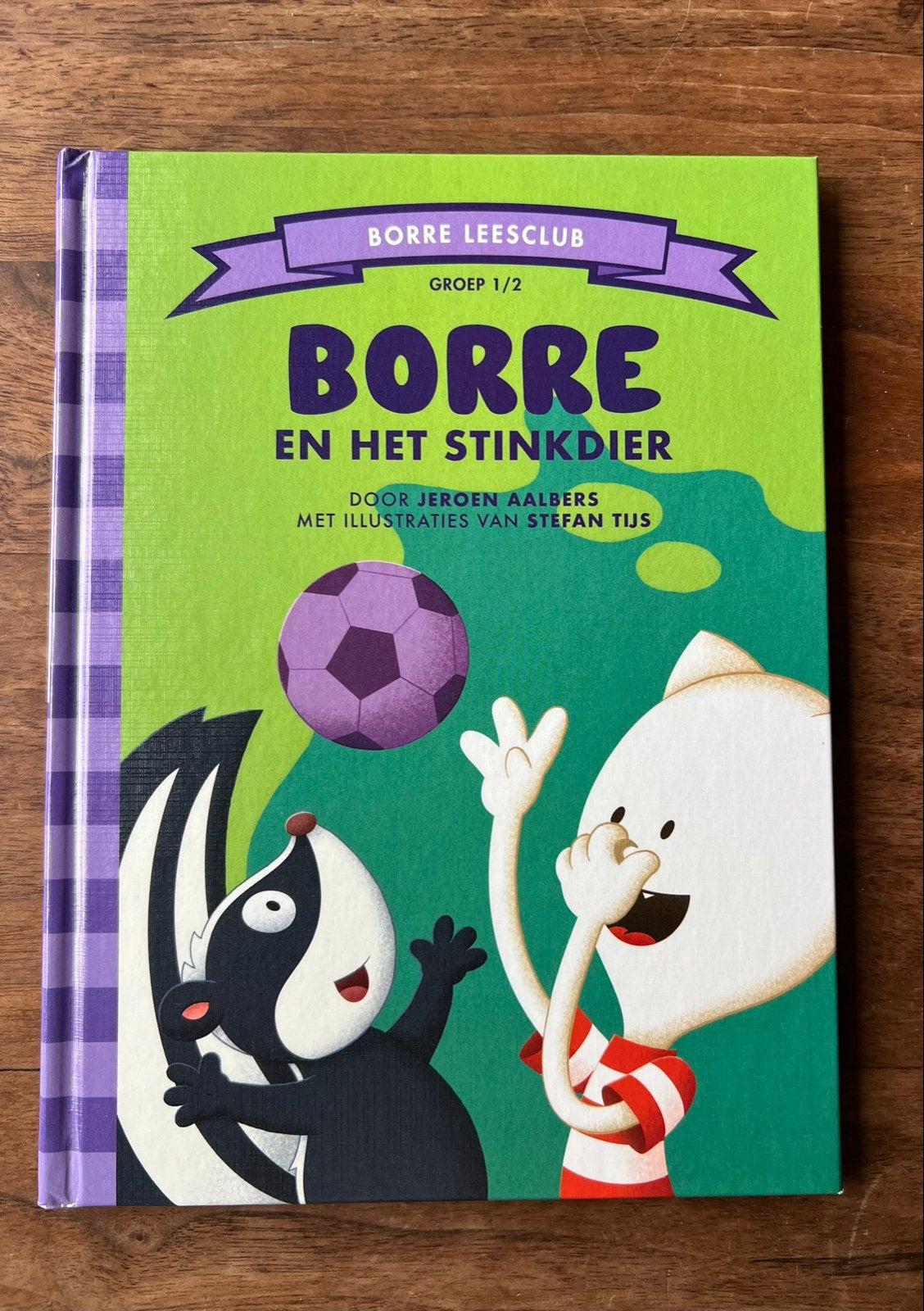 Borre en het Stinkdier - Borre Leesclub Groep 1/2, Boeken, Ophalen of Verzenden, Zo goed als nieuw, Uitklap-, Voel- of Ontdekboek