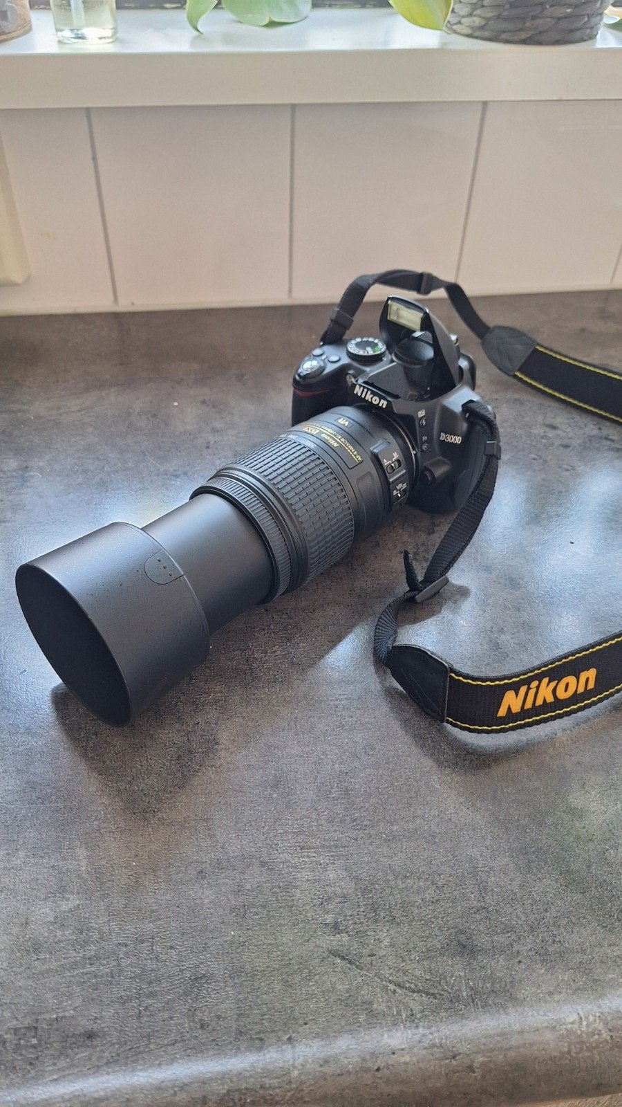 Nikon D3000 met 2 lenzen en fototas, Ophalen of Verzenden