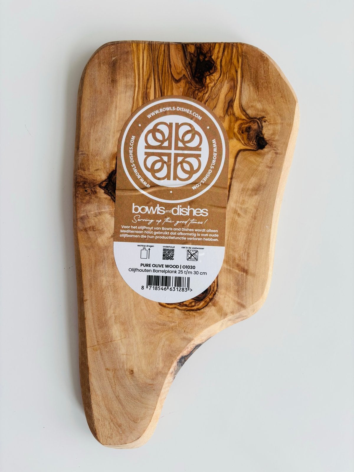 Olijfhouten borrelplank - Bowls and Dishes, Hout, Snij-/serveerplank, Nieuw, Ophalen of Verzenden