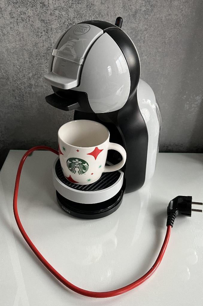 Krups Dolce Gusto Nescafe mini koffiemachine, Ophalen of Verzenden, Gebruikt, Koffiemachine, Koffiepads en cups