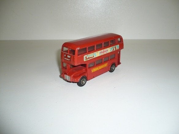 Budgie toys A.E.C Routemaster 64 Seater Bus, Ophalen of Verzenden, Zo goed als nieuw, Bus of Vrachtwagen, Overige merken