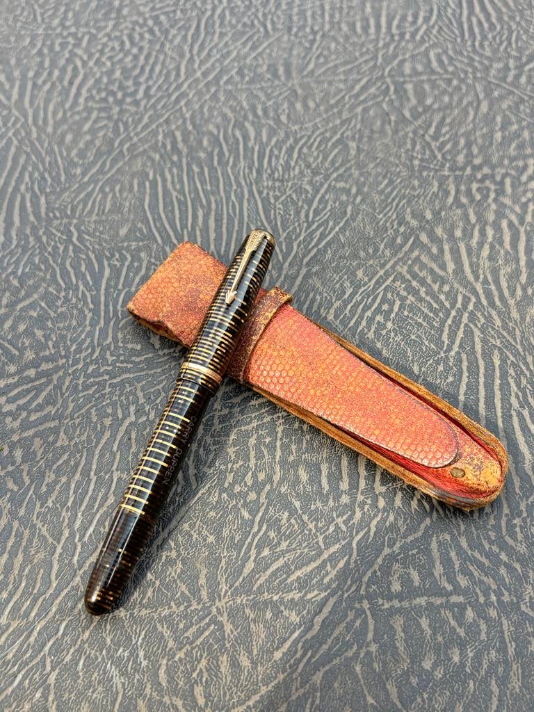 PARKER VACUMATIC MET 14 KARAAT GOUDEN PUNT, Ophalen of Verzenden, Gebruikt, Vulpen, Parker