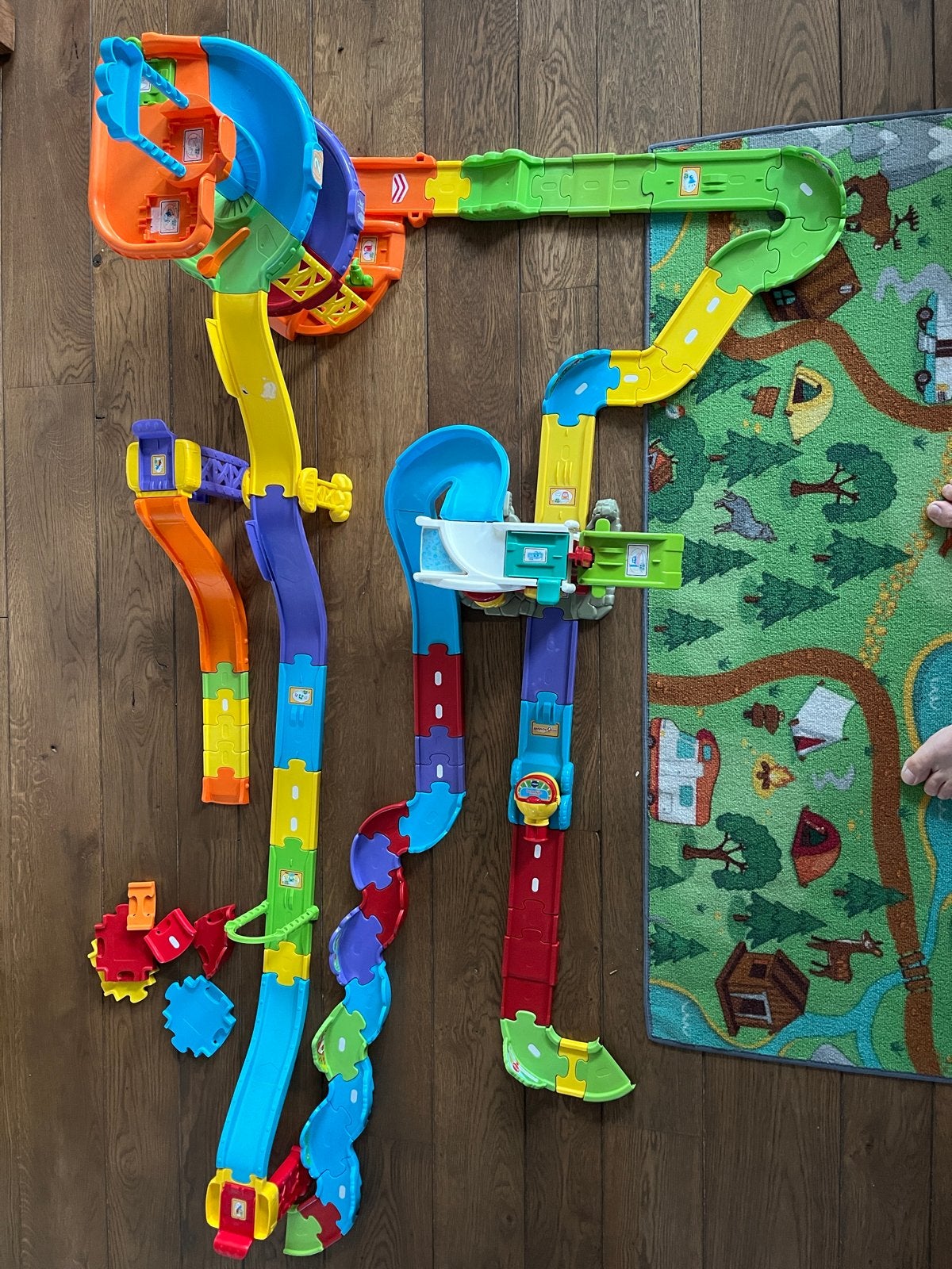 Vtech Toet Toet Autobaan met Garagedek en Brandweerkazerne, Ophalen, Gebruikt, Bouwen, Met geluid
