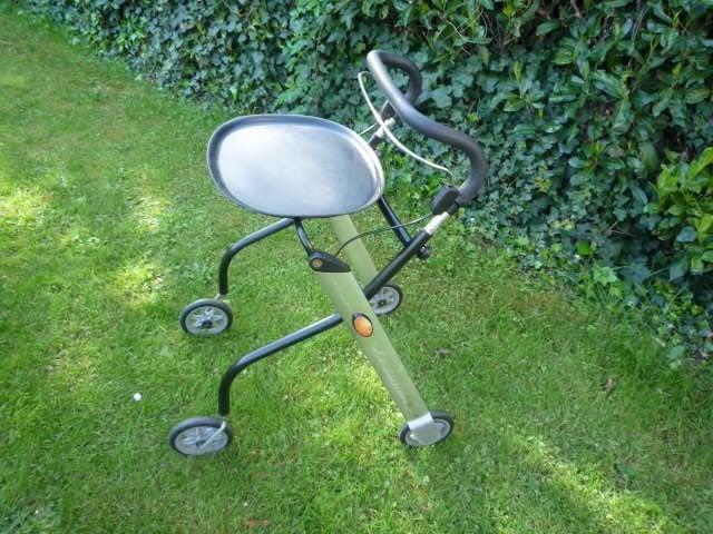 Rollator TRUST voor binnen IZGS, Diversen, Ophalen of Verzenden, Opvouwbaar, Gebruikt