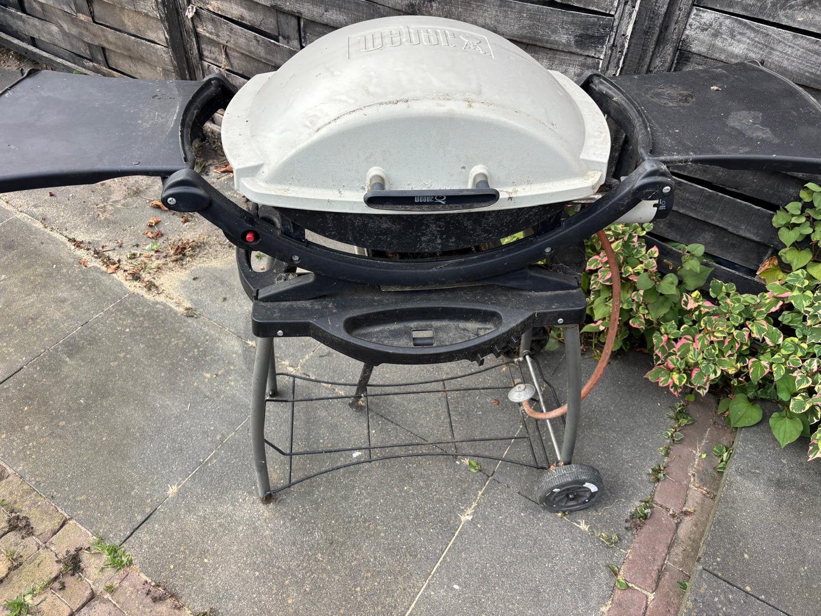 Weber gasbbq, Ophalen, Zo goed als nieuw