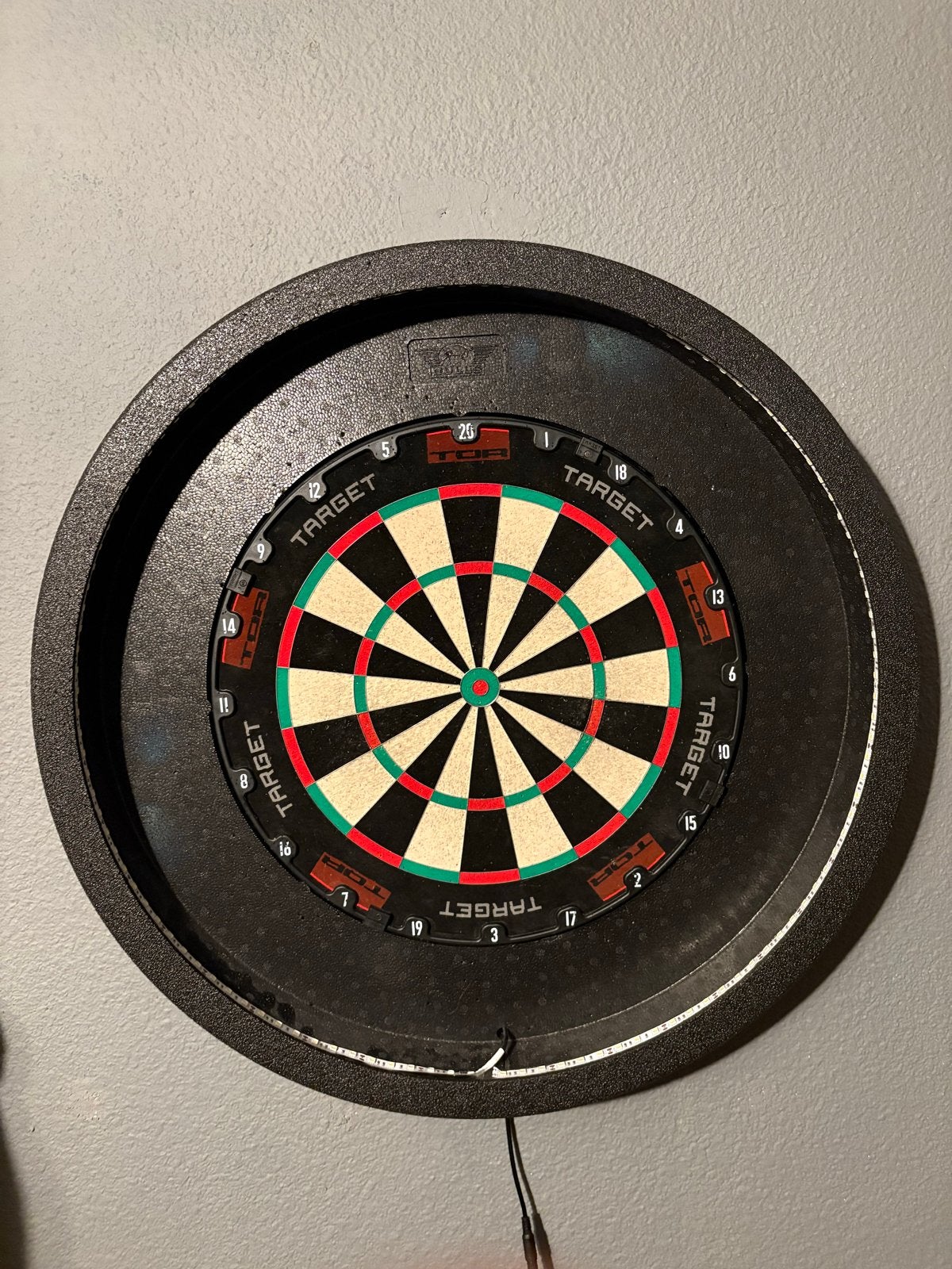 Bulls Lumo XL dartverlichting - Zo goed als nieuw, Sport en Fitness, Darts, Ophalen of Verzenden, Zo goed als nieuw, Overige typen