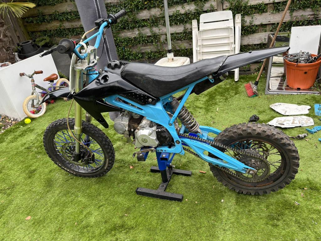Pitbike 125cc, Fietsen en Brommers, Minibikes, Midibikes en Pitbikes, Ophalen of Verzenden, Pitbike