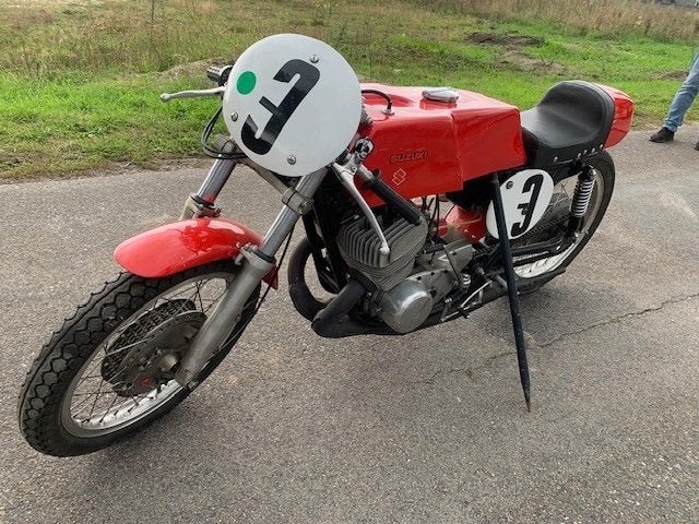 Suzuki T500 Racer - Klassieke Race Motorfiets, Info@suzuki.jp, Suzuke road 23, Suzuki, 2 cilinders