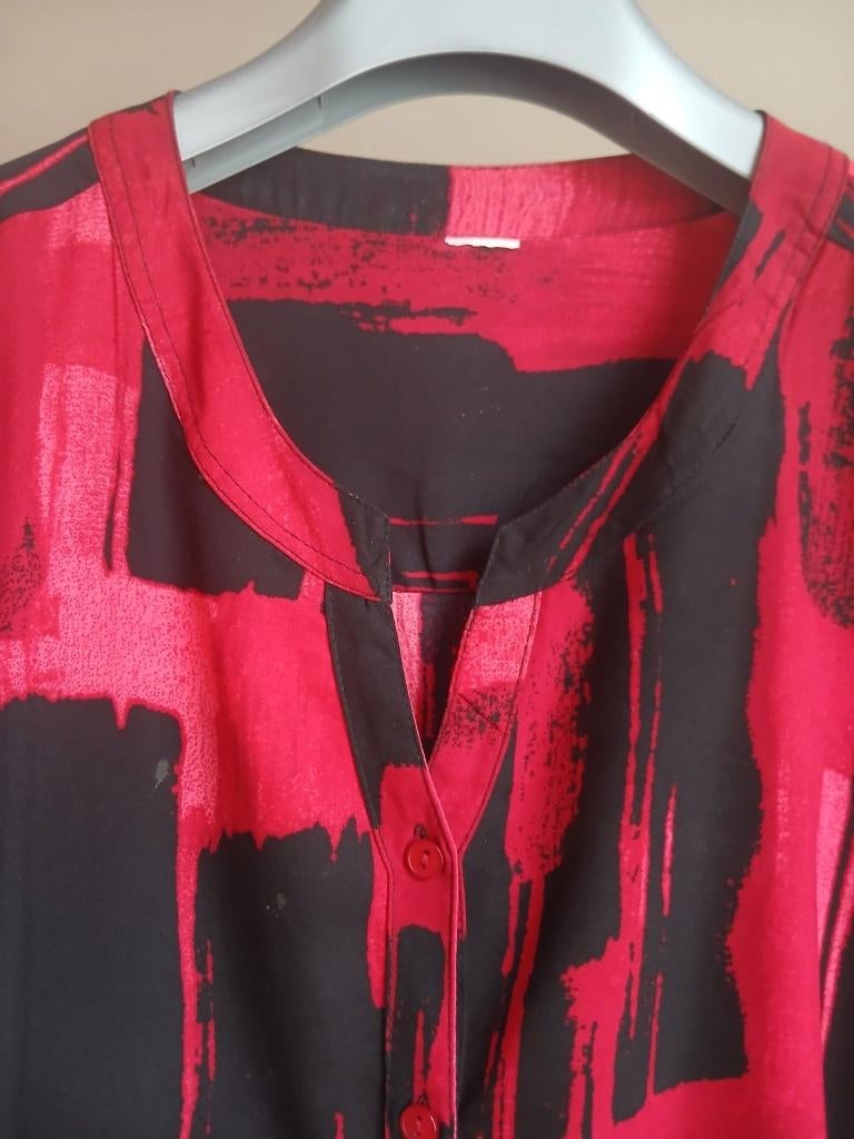 Zwart / rode blouse . Ulla Popken . 46, Kleding | Dames, Maat 46/48 (XL) of groter, Ulla Popken, Ophalen of Verzenden, Gedragen