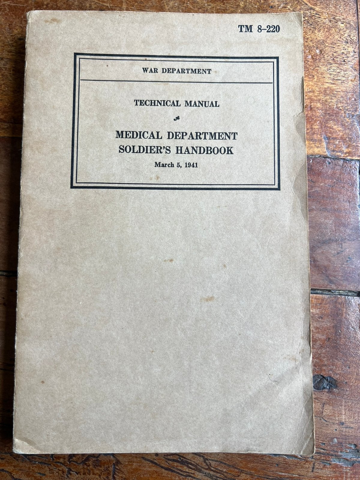 WO2 Amerikaans voorschrift Combat Medic Medical 1941 hospik, Verzamelen, Amerika, Verzenden, Boek of Tijdschrift