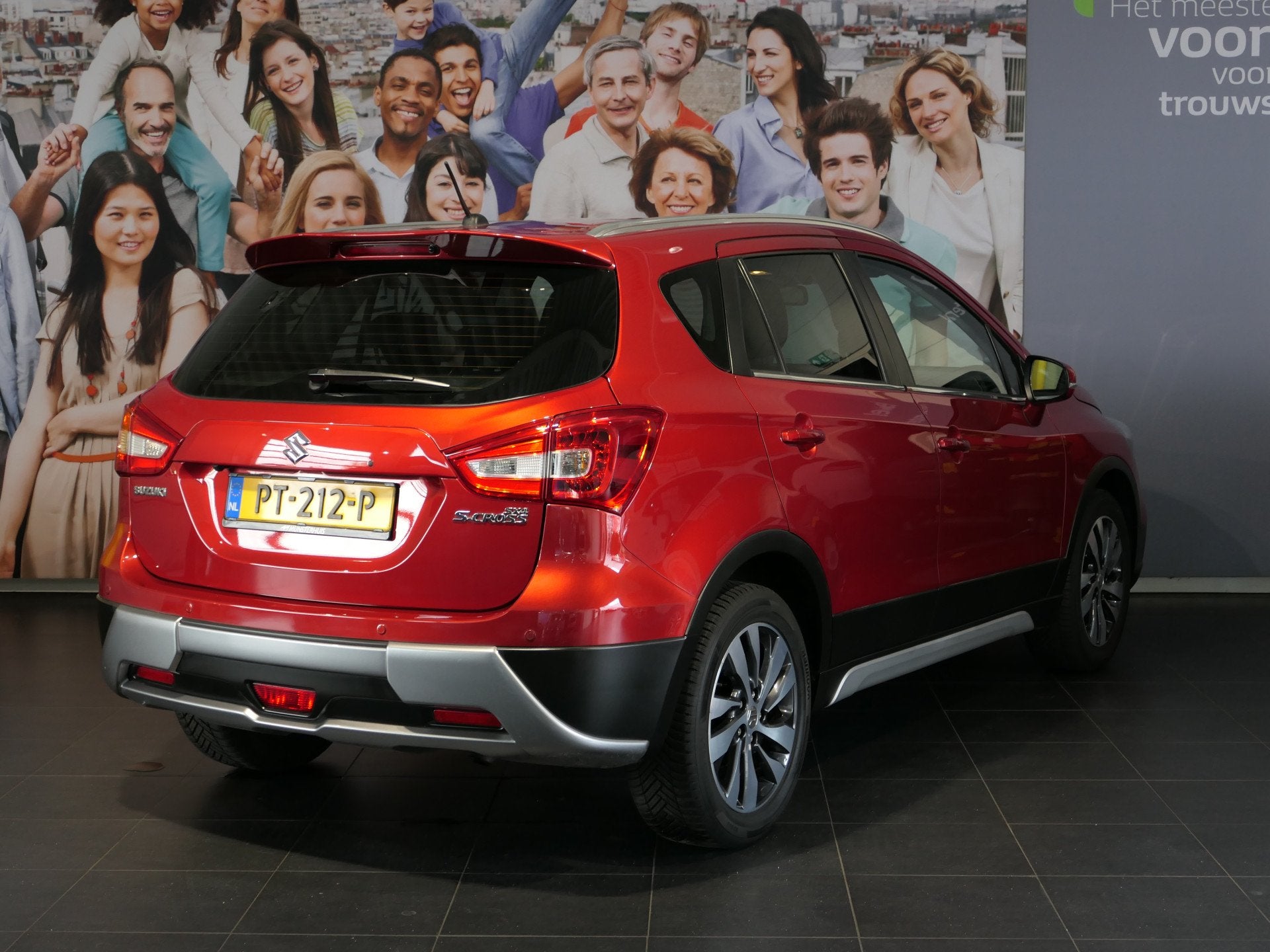 Suzuki S-Cross 1.4 Boosterjet High Executive - Elektr. Panor, Auto's, Dealer onderhouden, Gebruikt, 400 kg, Handgeschakeld