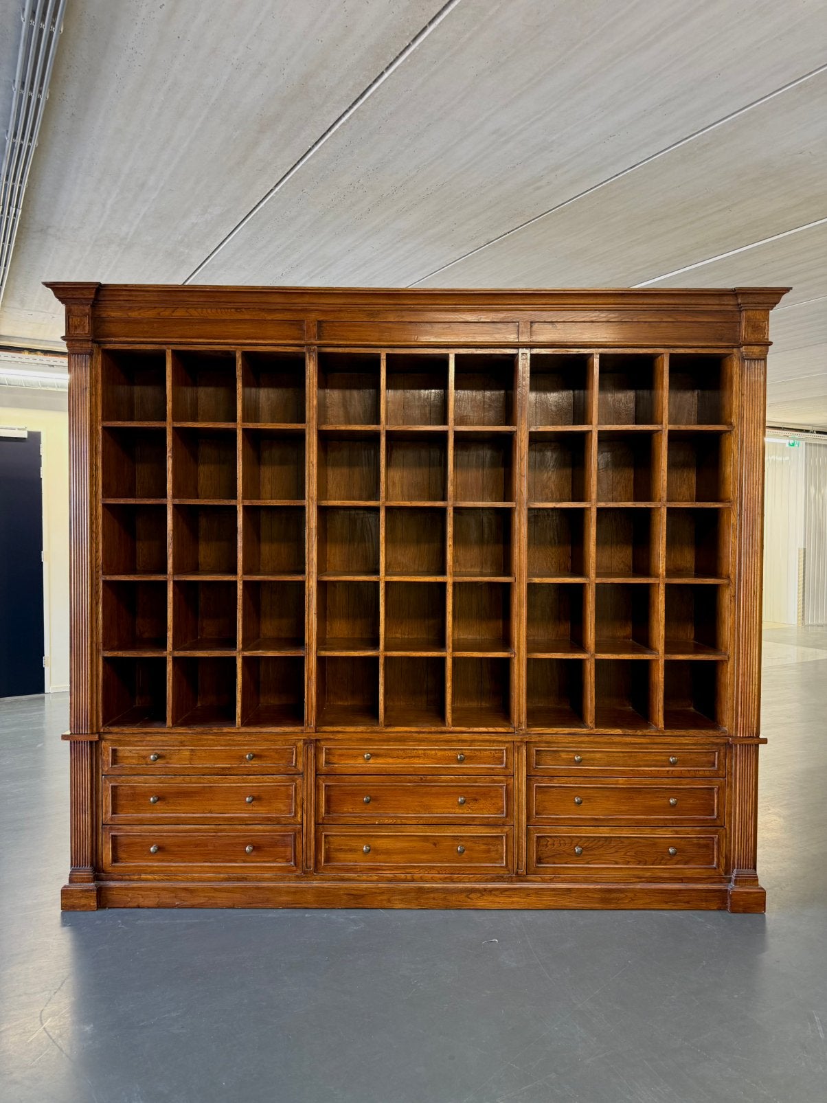 Grote Massief Eiken Bibliotheekkast 283 cm – 45 Vakken, Gebruikt, 200 cm of meer, Pakhuis Zuidwest, Eikenhout