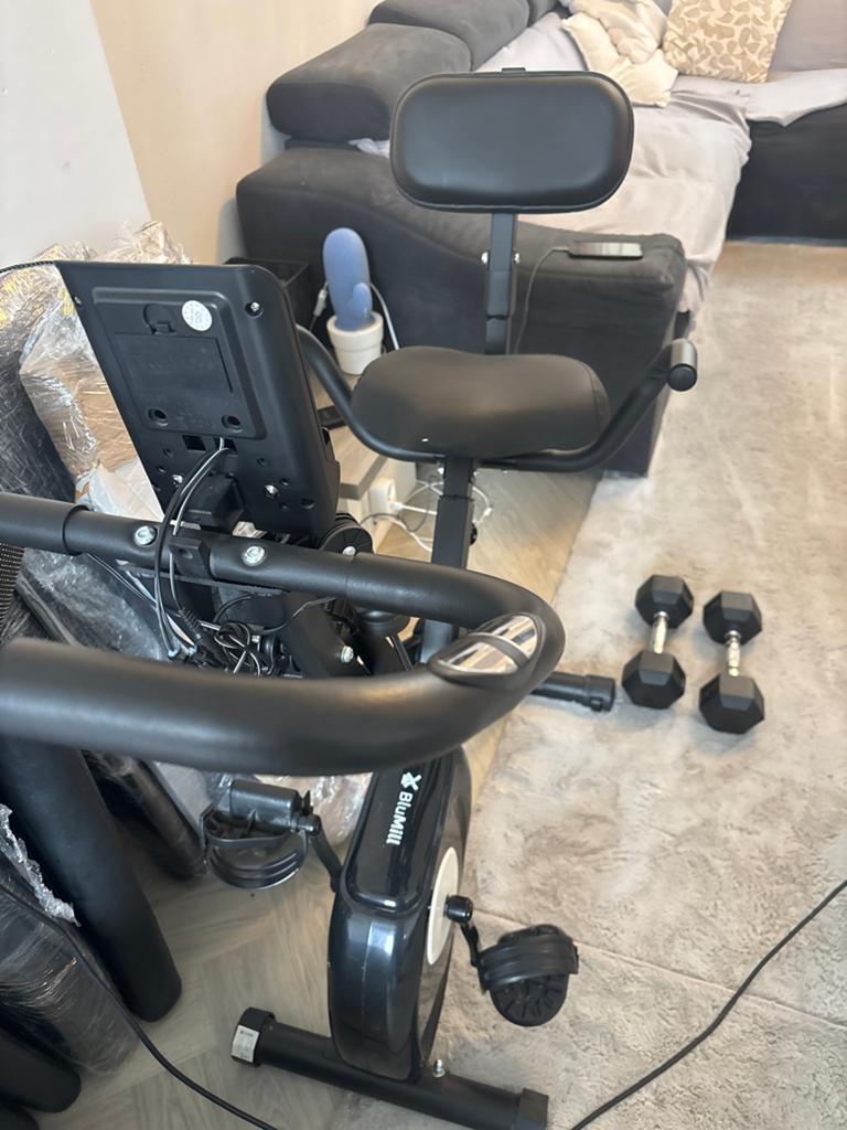 Hometrainer met rugleuning en weerstandsbanden, Armen, Ophalen of Verzenden, Zo goed als nieuw, Metaal
