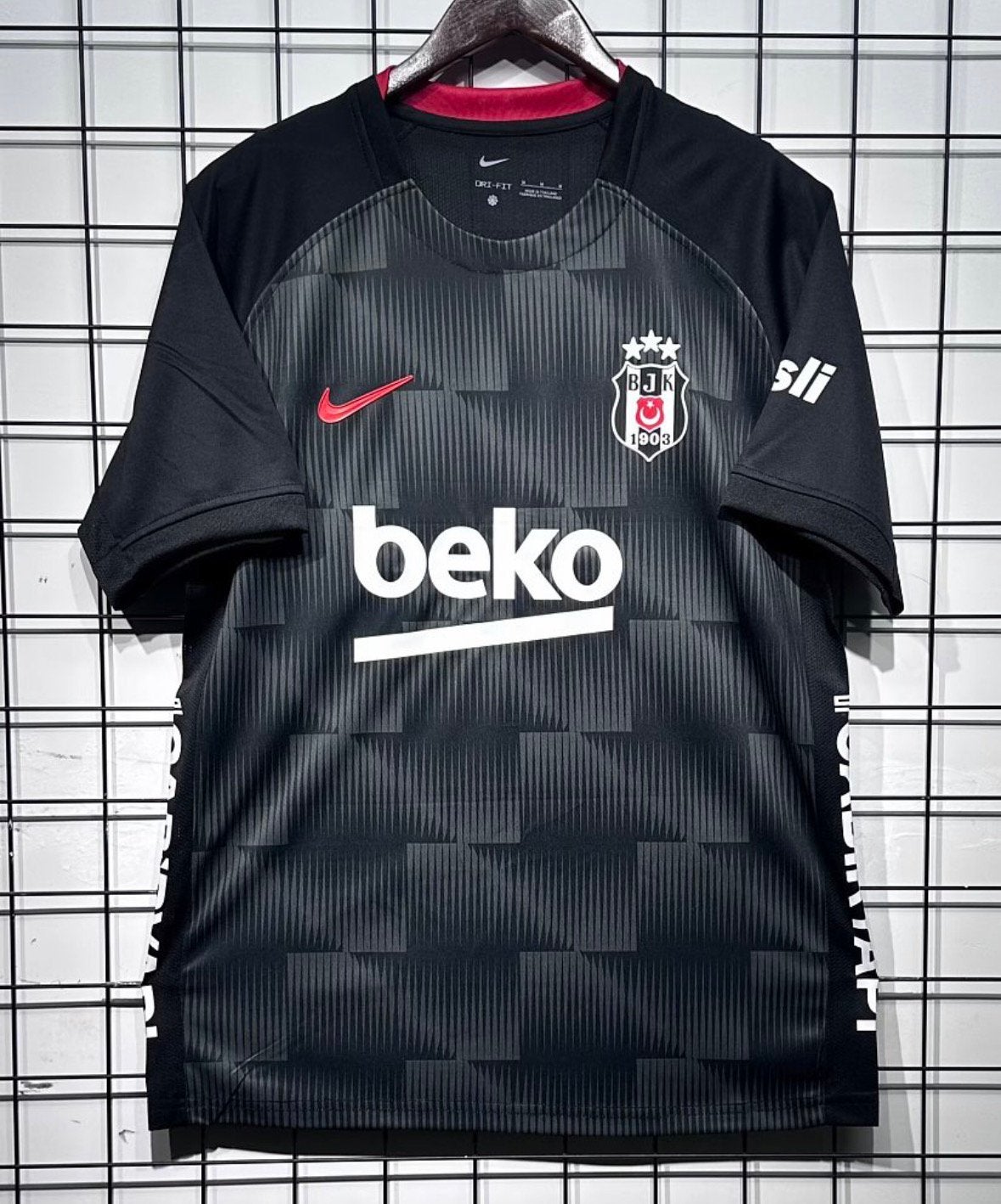 Besiktas uittenue 26/27 (Maat en bedrukking naar keuze), Maat XL, Ophalen, Zo goed als nieuw, Shirt