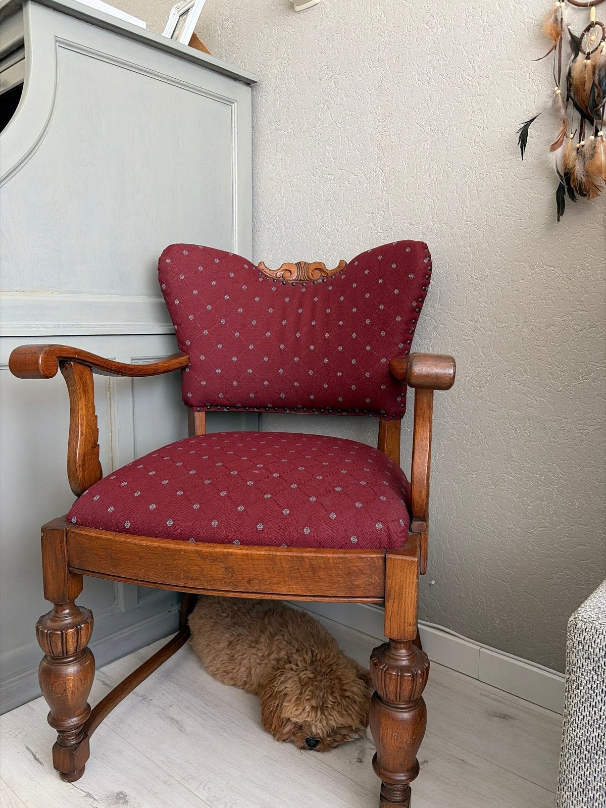 Antieke stoel met rode bekleding, Antiek en Kunst, Ophalen