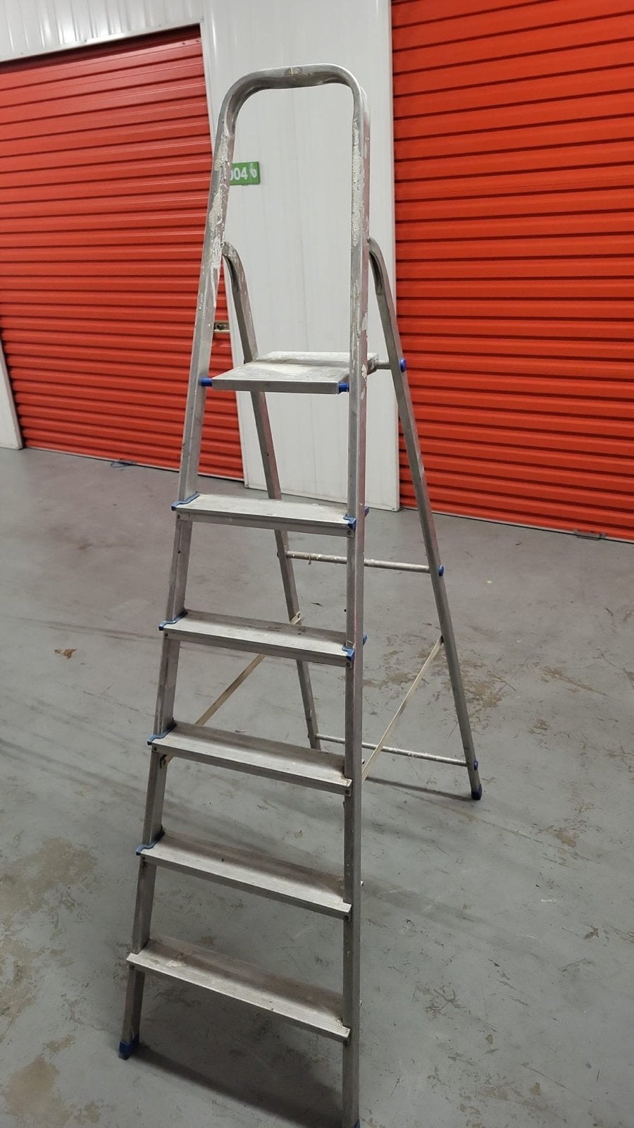 Gebruikte aluminium trap met 6 treden, Doe-het-zelf en Verbouw, Ophalen of Verzenden, Gebruikt, Trap, 2 tot 4 meter