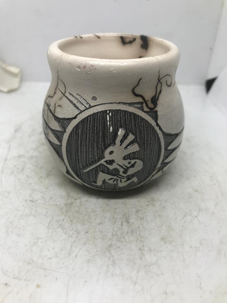 native american pottery navajo cheyenne black horse pot, Antiek en Kunst, Ophalen of Verzenden