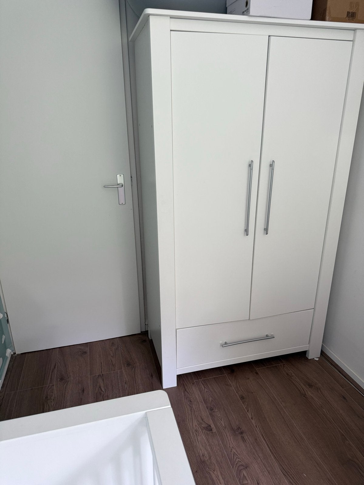Complete babykamer: Ledikant, Commode en Kledingkast, Ophalen, Zo goed als nieuw, Jongetje of Meisje