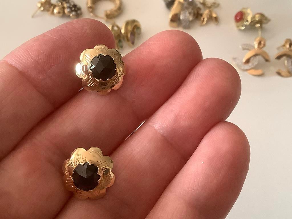 Geweldige antieke gouden oorbellen edelstenen Granaat 14 k, Verzenden, Zo goed als nieuw, Met edelsteen, Knopjes of Stekers