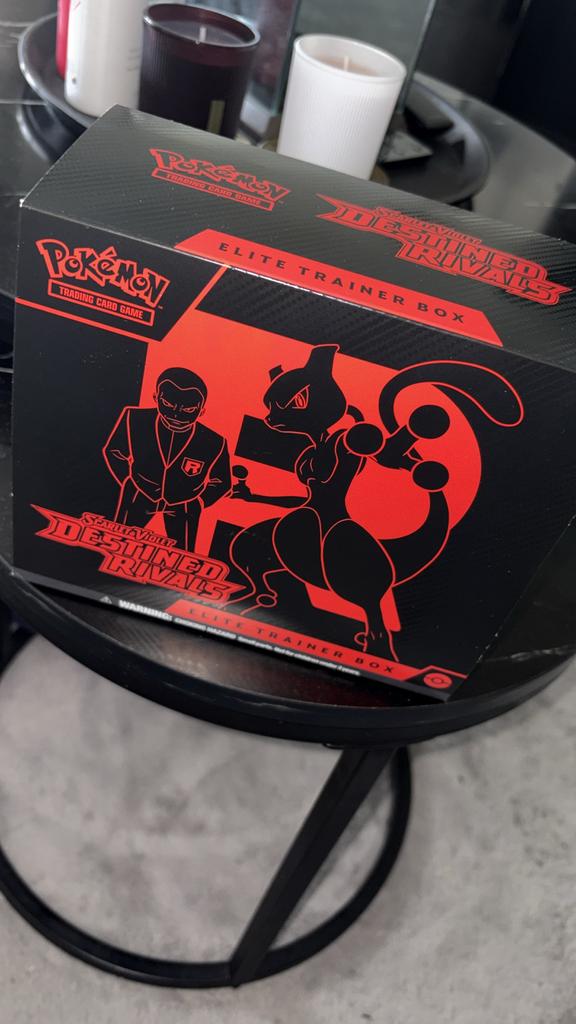 Pokémon Destined Rivals ETB, Ophalen of Verzenden, Zo goed als nieuw, Overige typen